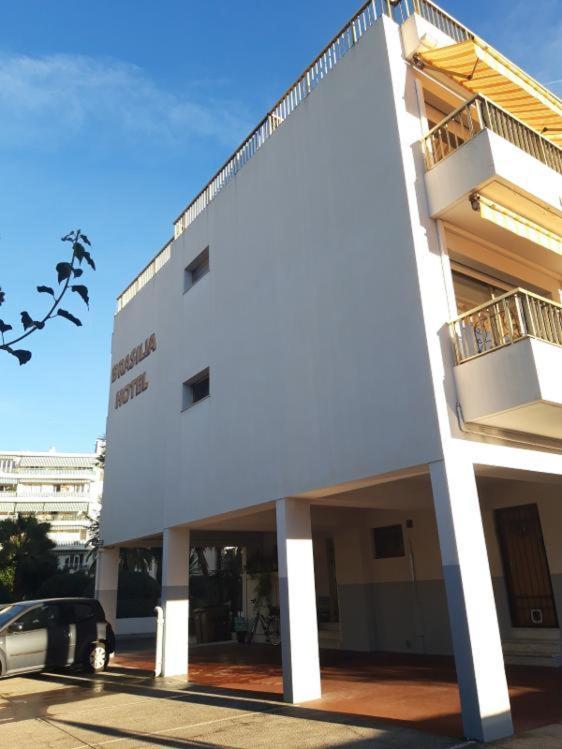 Hotel Restaurant Brasilia Cagnes-sur-Mer Eksteriør billede